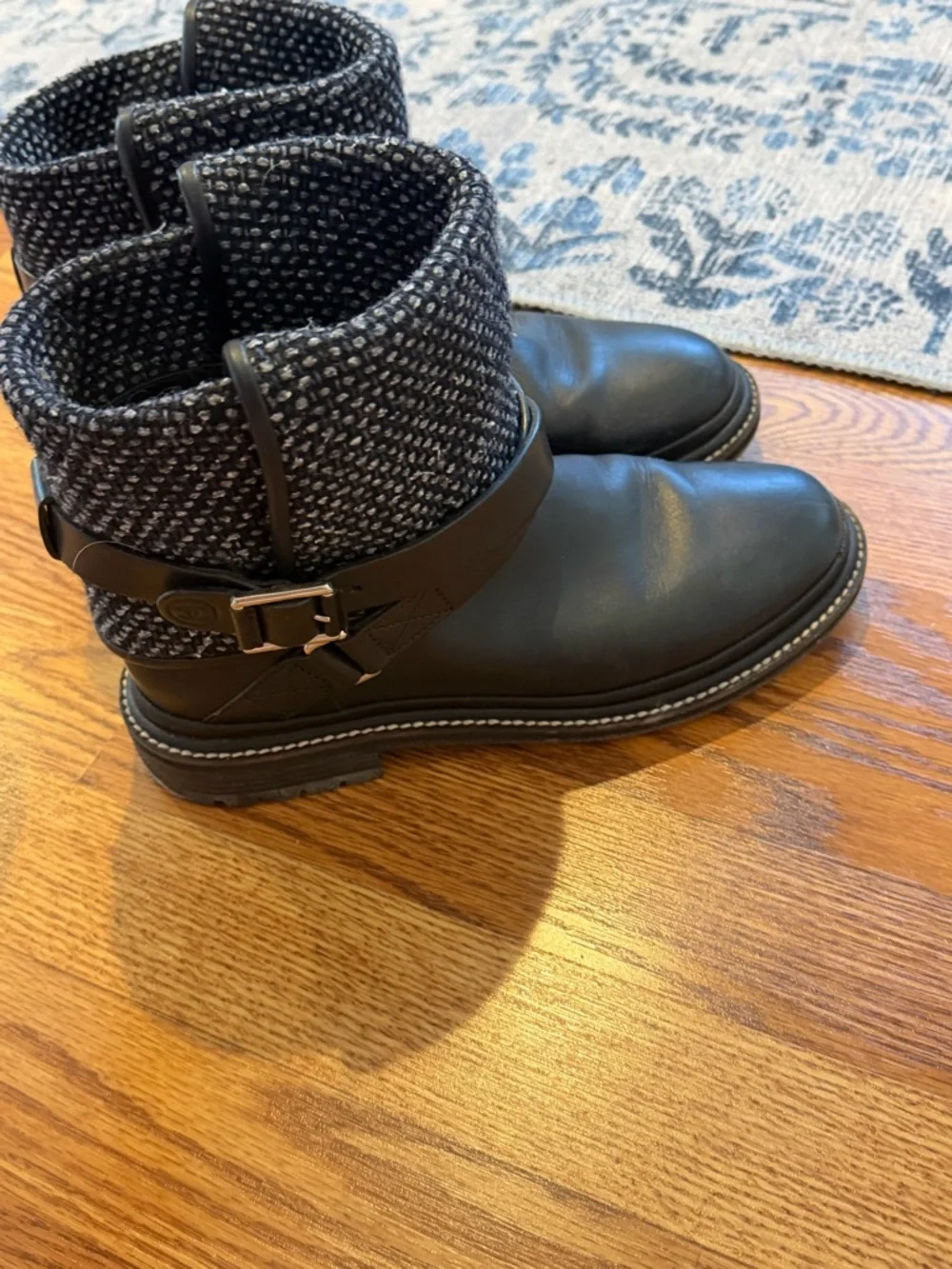 CHANEL Black Leather and Gray Tweed Cuffed Ankle Boots - Picture 2 of 2
